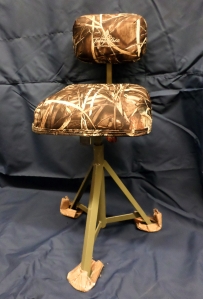 Tanglefree Blind Stool, the blind stool is a perfect seat for any pit blind, boat blind, or deer stand.